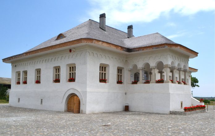 Pana Filipescu Manor